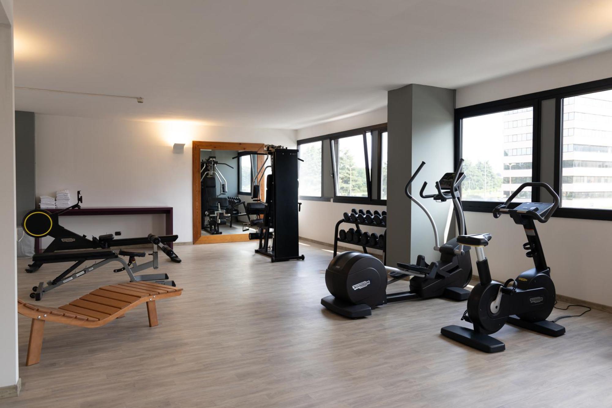 Mercure Milano Agrate Brianza Esterno foto